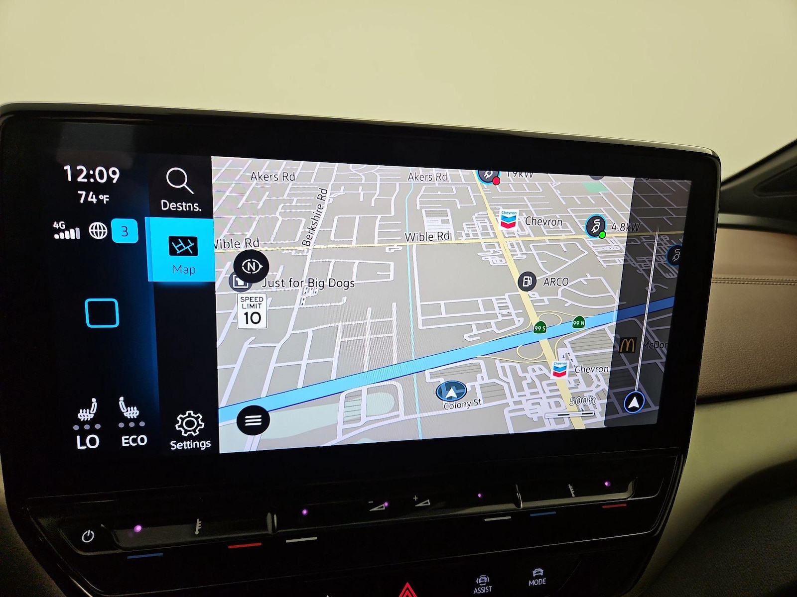 2023 Volkswagen ID.4 PRO - Photo 11