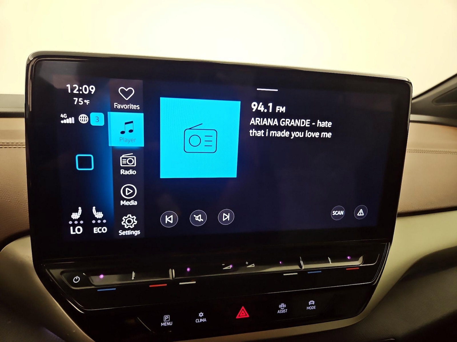 2023 Volkswagen ID.4 PRO - Photo 13