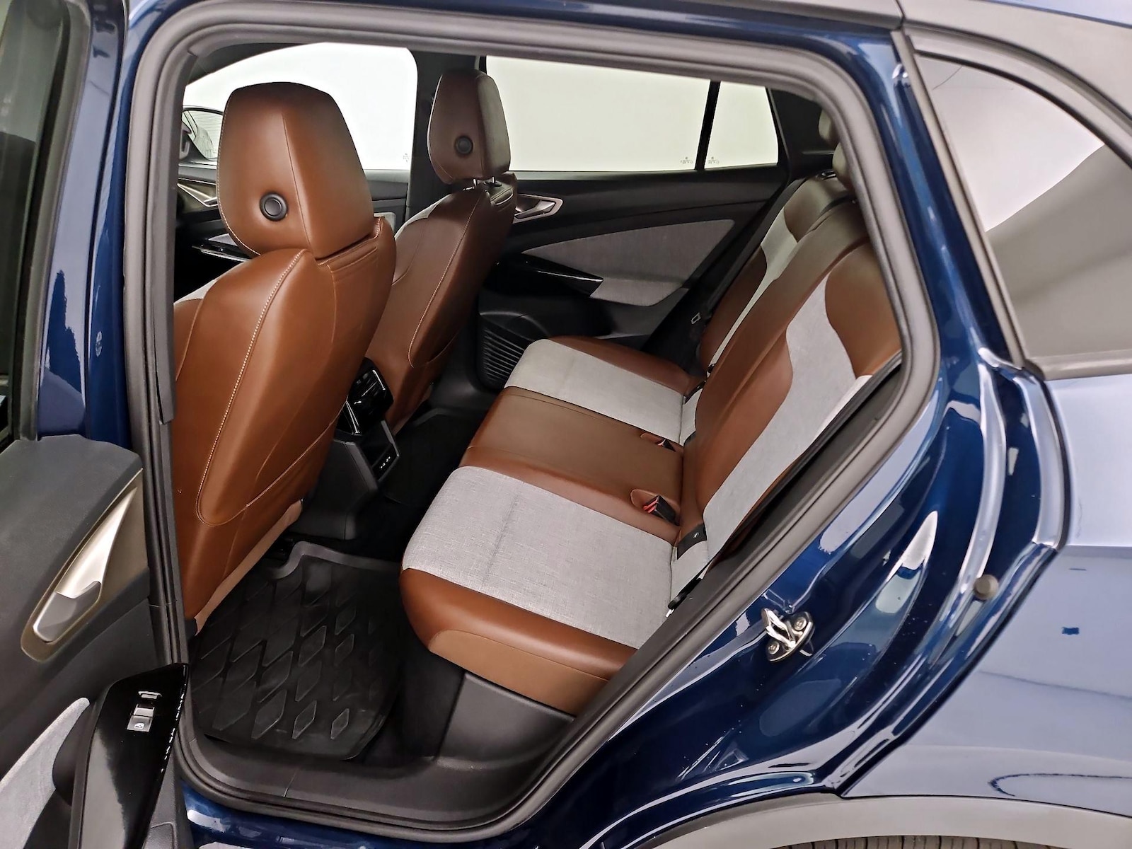 2023 Volkswagen ID.4 PRO - Photo 17