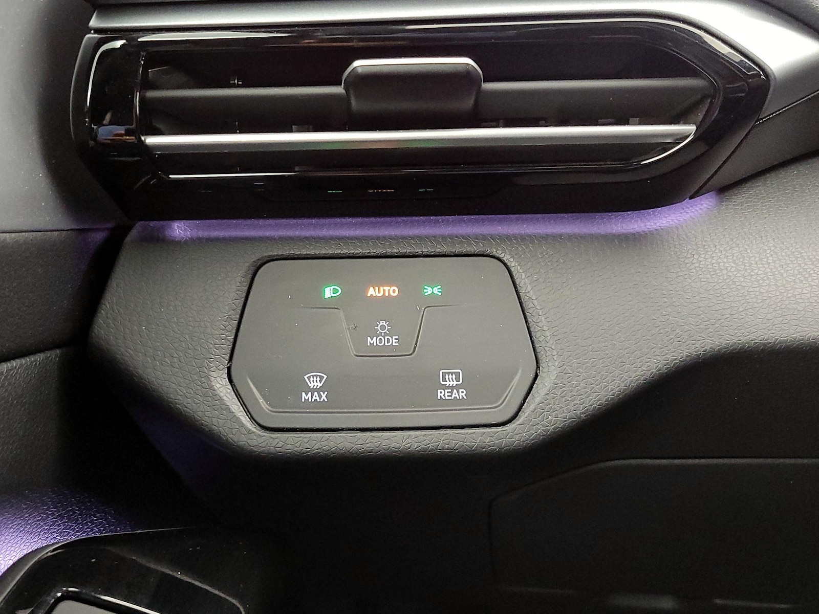 2023 Volkswagen ID.4 PRO - Photo 14