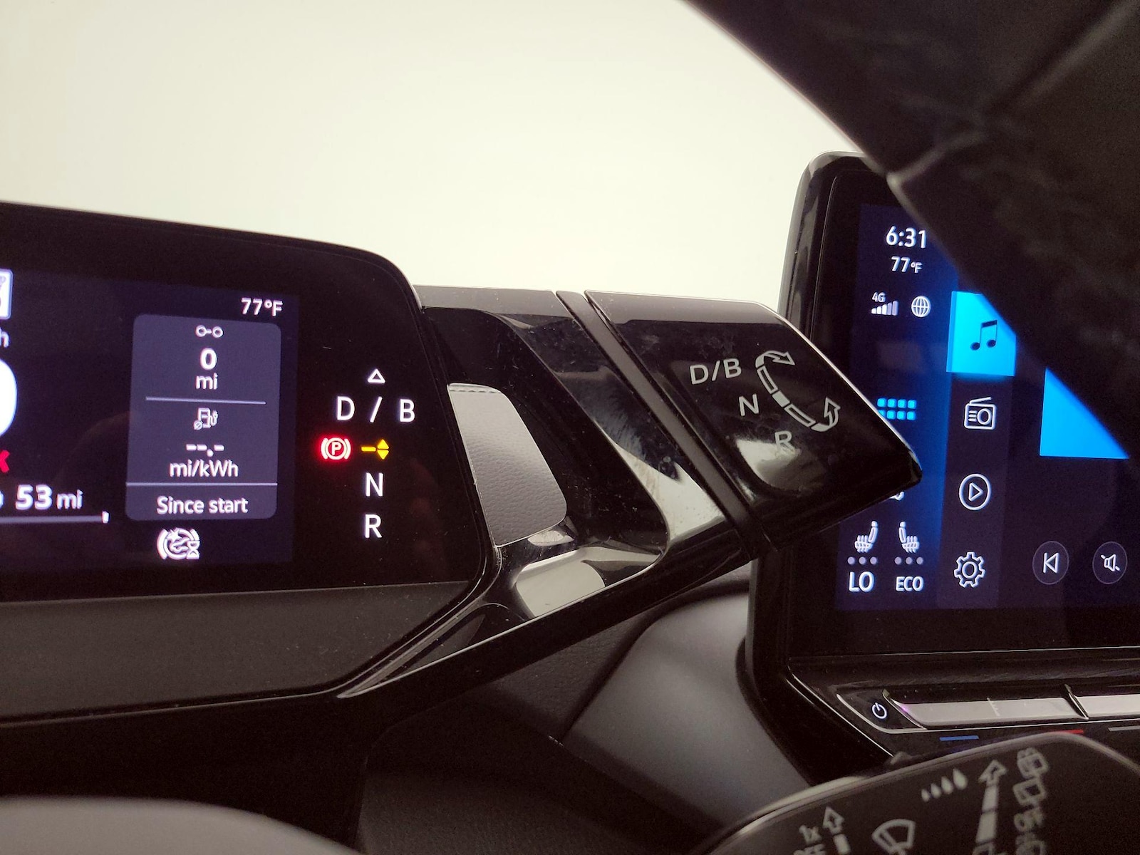 2023 Volkswagen ID.4 PRO - Photo 19