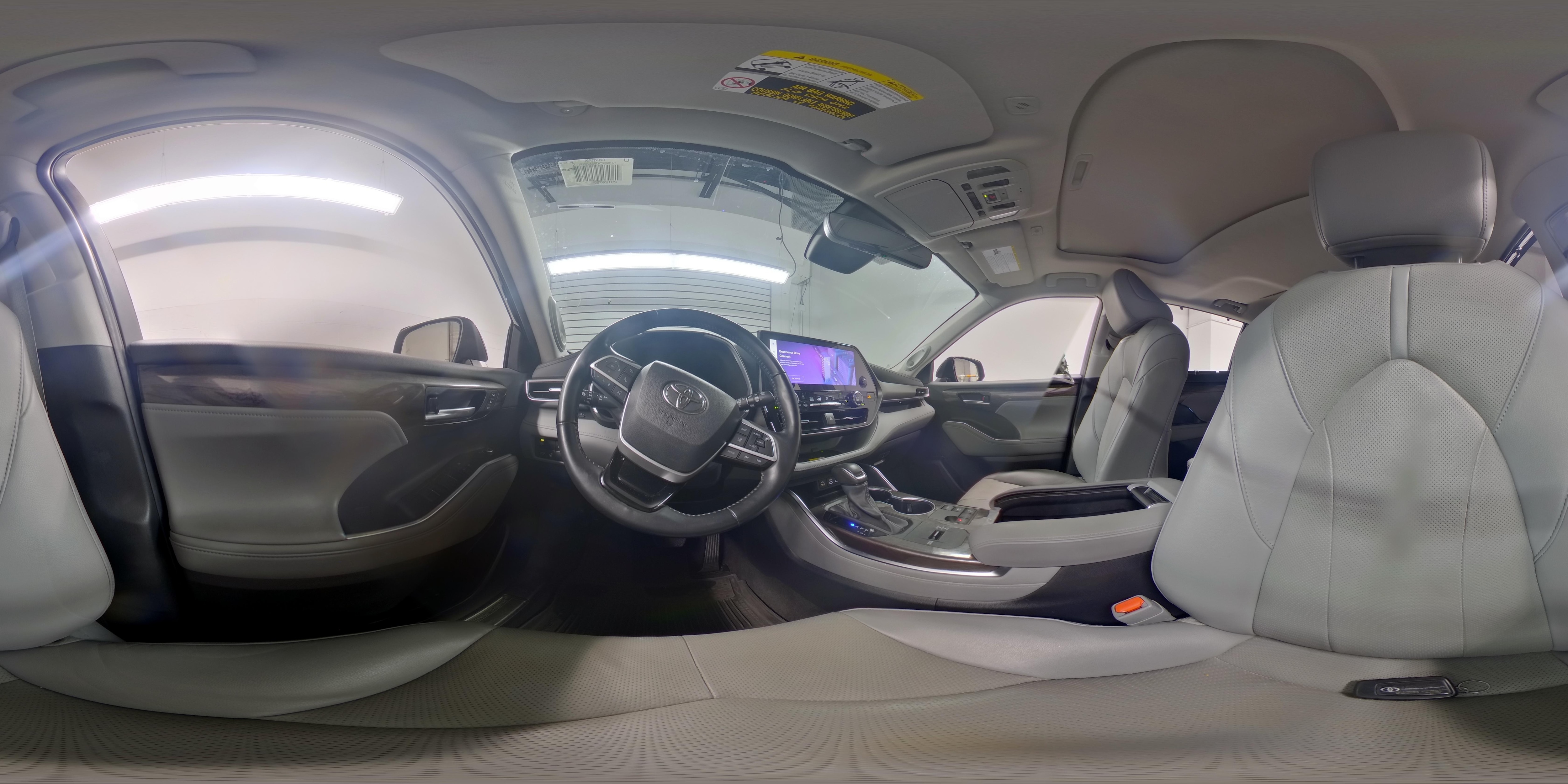 2023 Toyota Highlander Limited - Photo 26