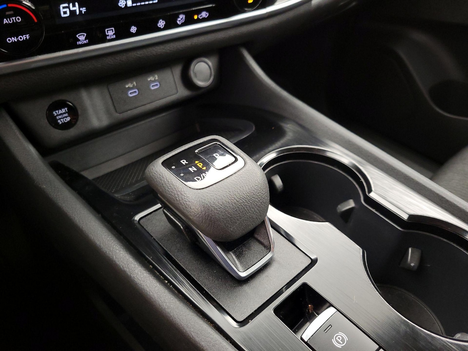 2025 Nissan Rogue SV - Photo 18