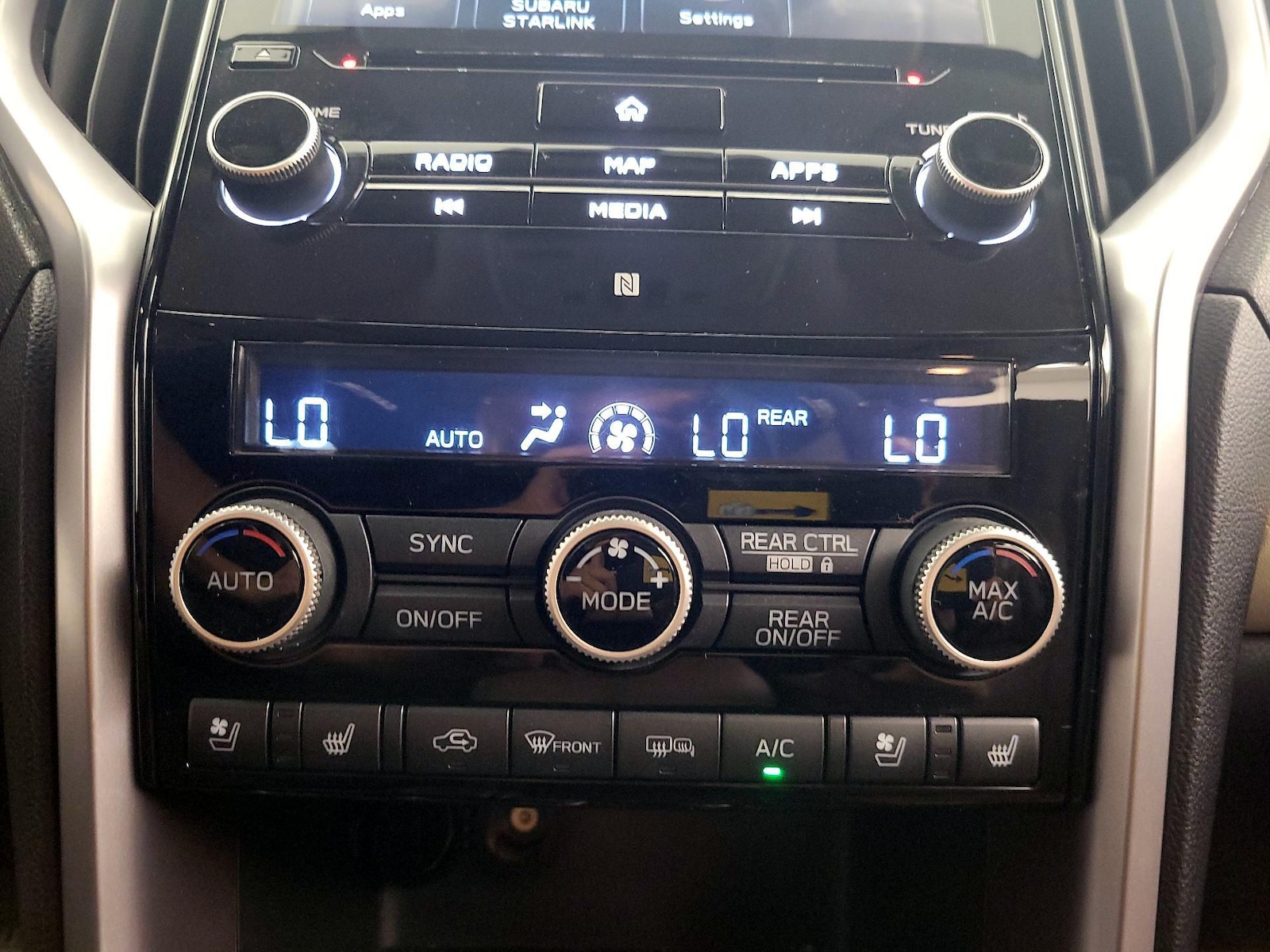 2020 Subaru Ascent Touring - Photo 18