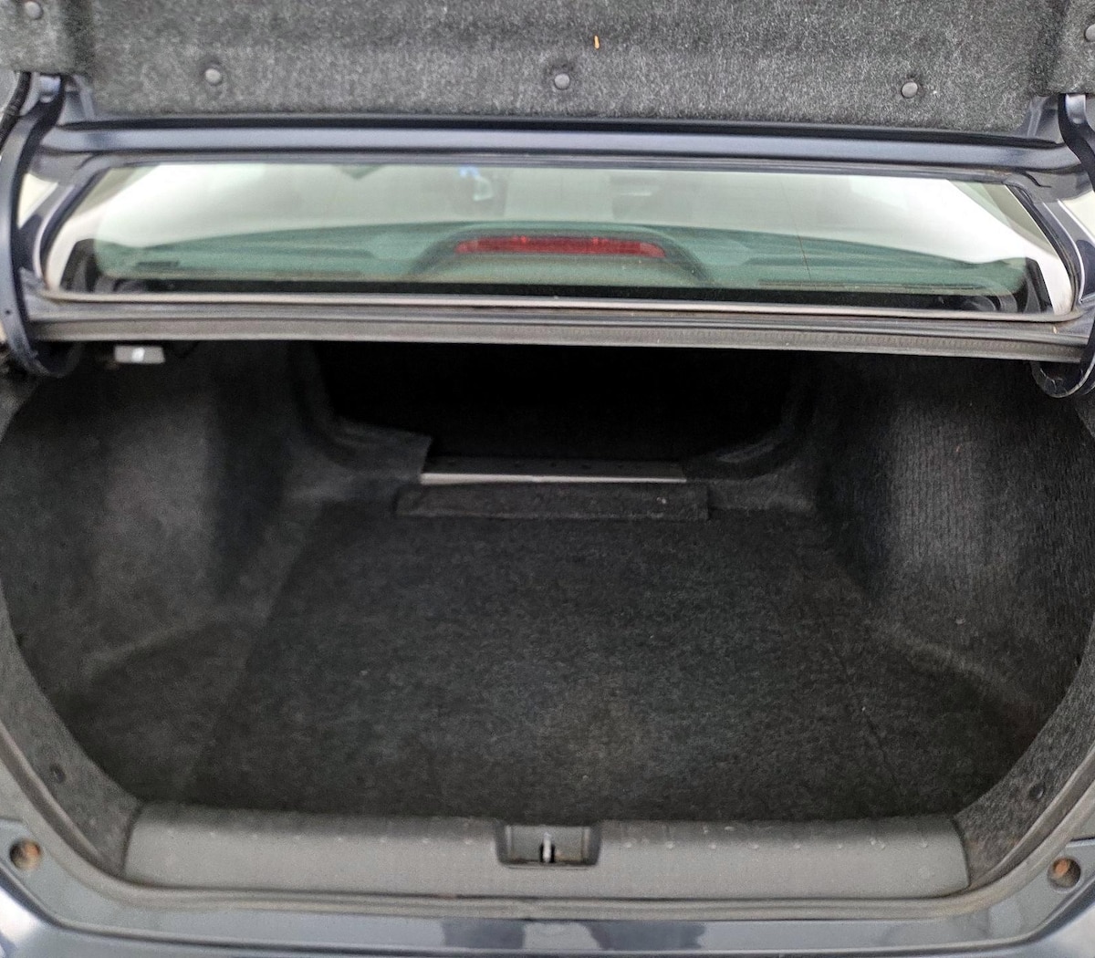 Trunk/Cargo (Seats Up)