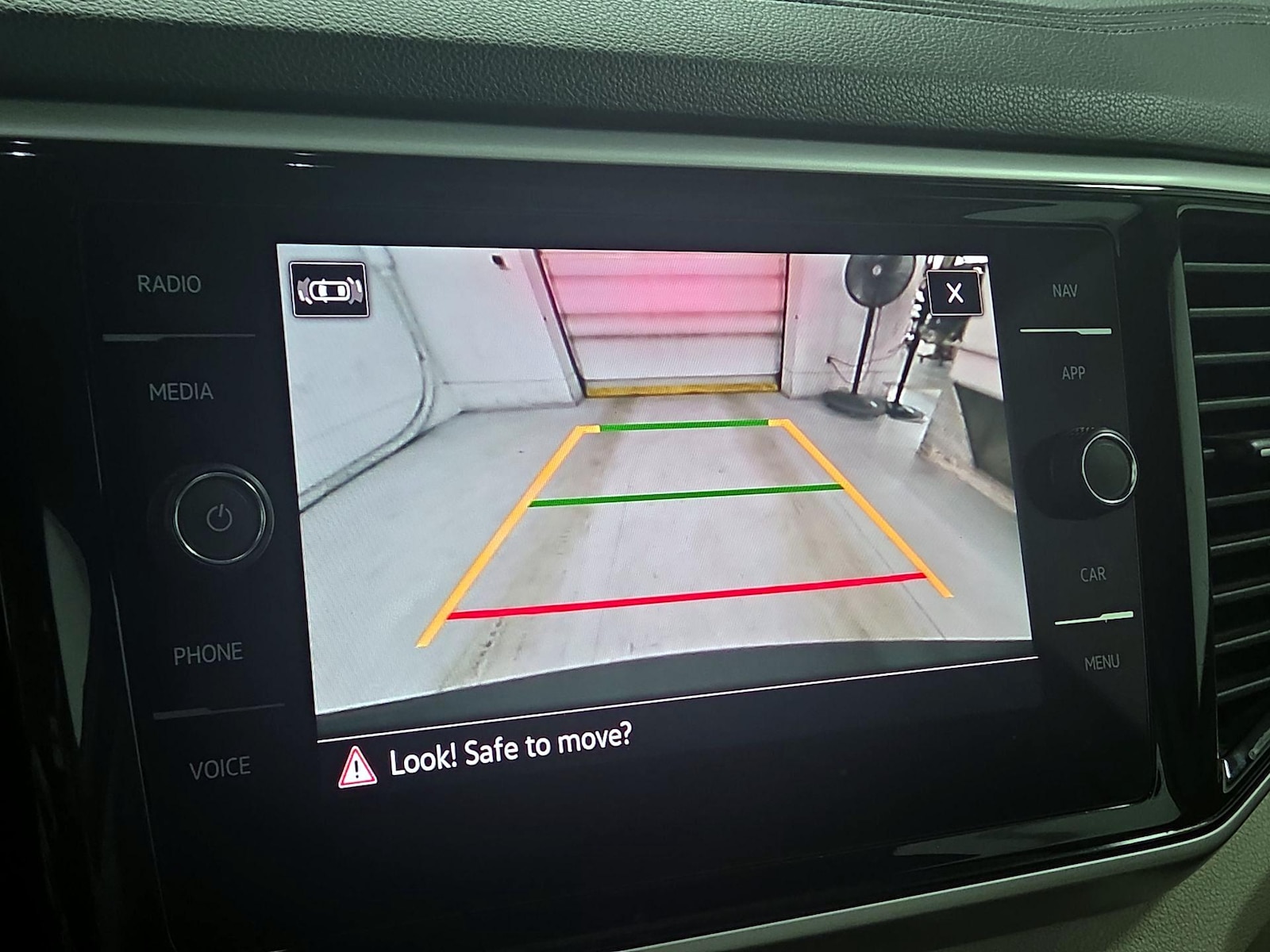 2021 Volkswagen Atlas SEL - Photo 14