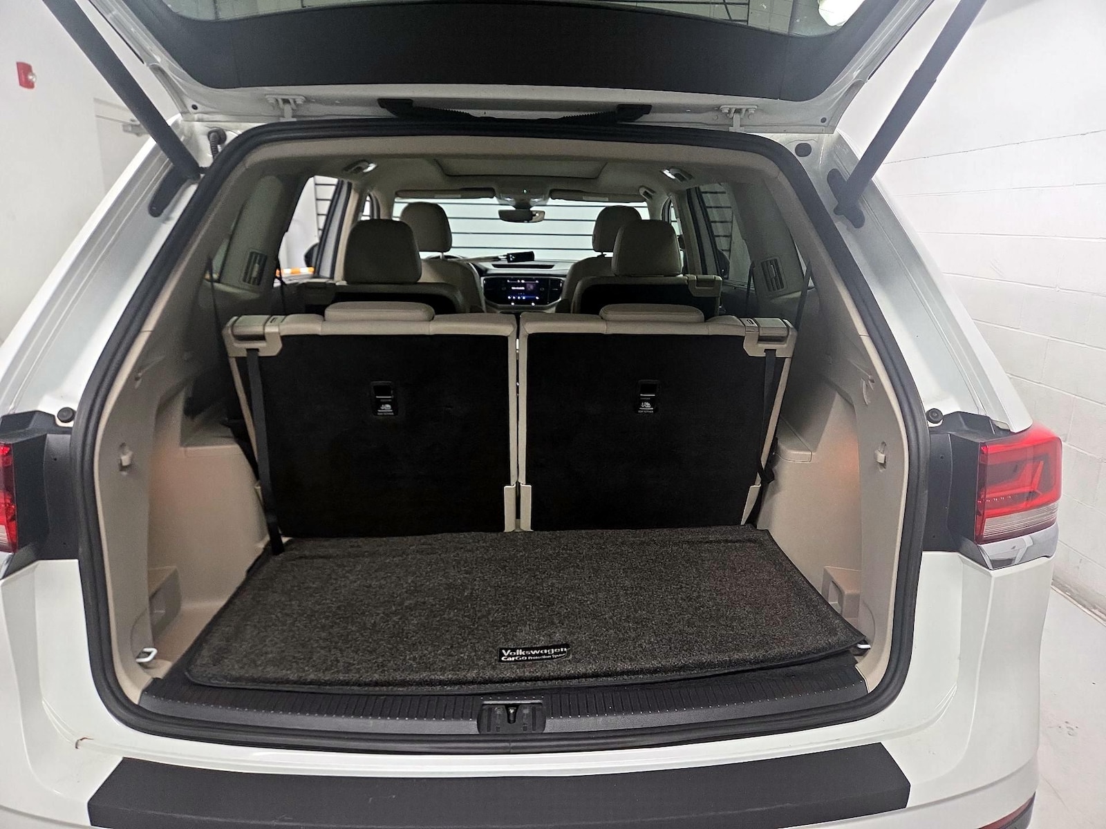 2021 Volkswagen Atlas SEL - Photo 19