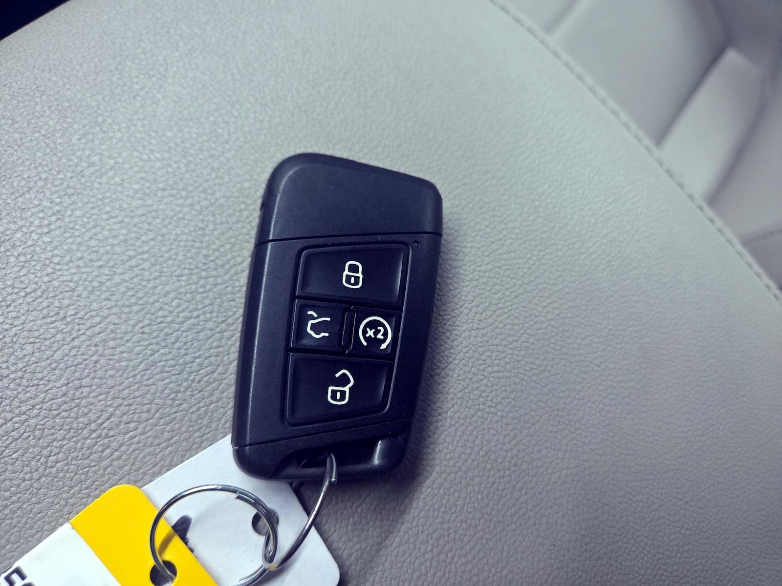 2021 Volkswagen Atlas SEL - Photo 21