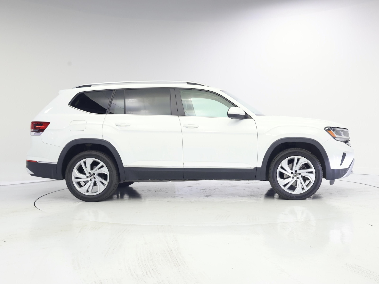 2021 Volkswagen Atlas SEL - Photo 8