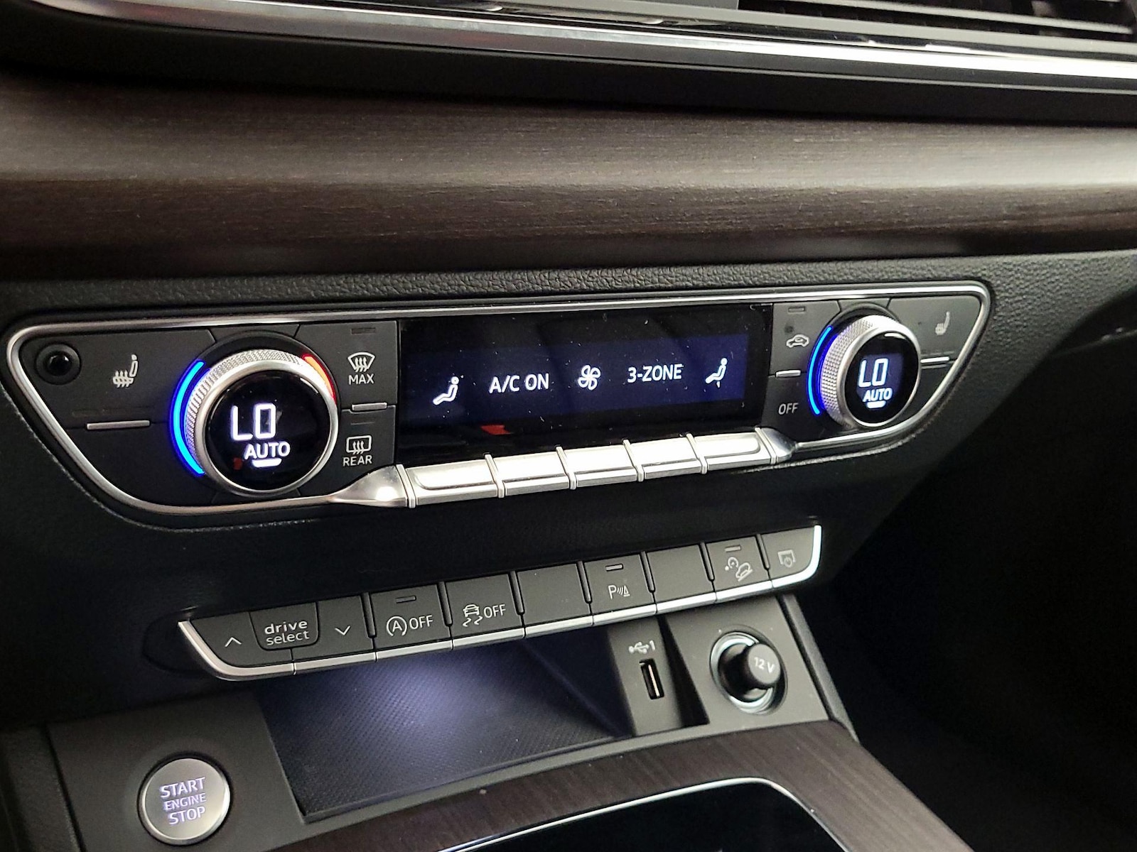 2023 Audi Q5 Premium - Photo 17