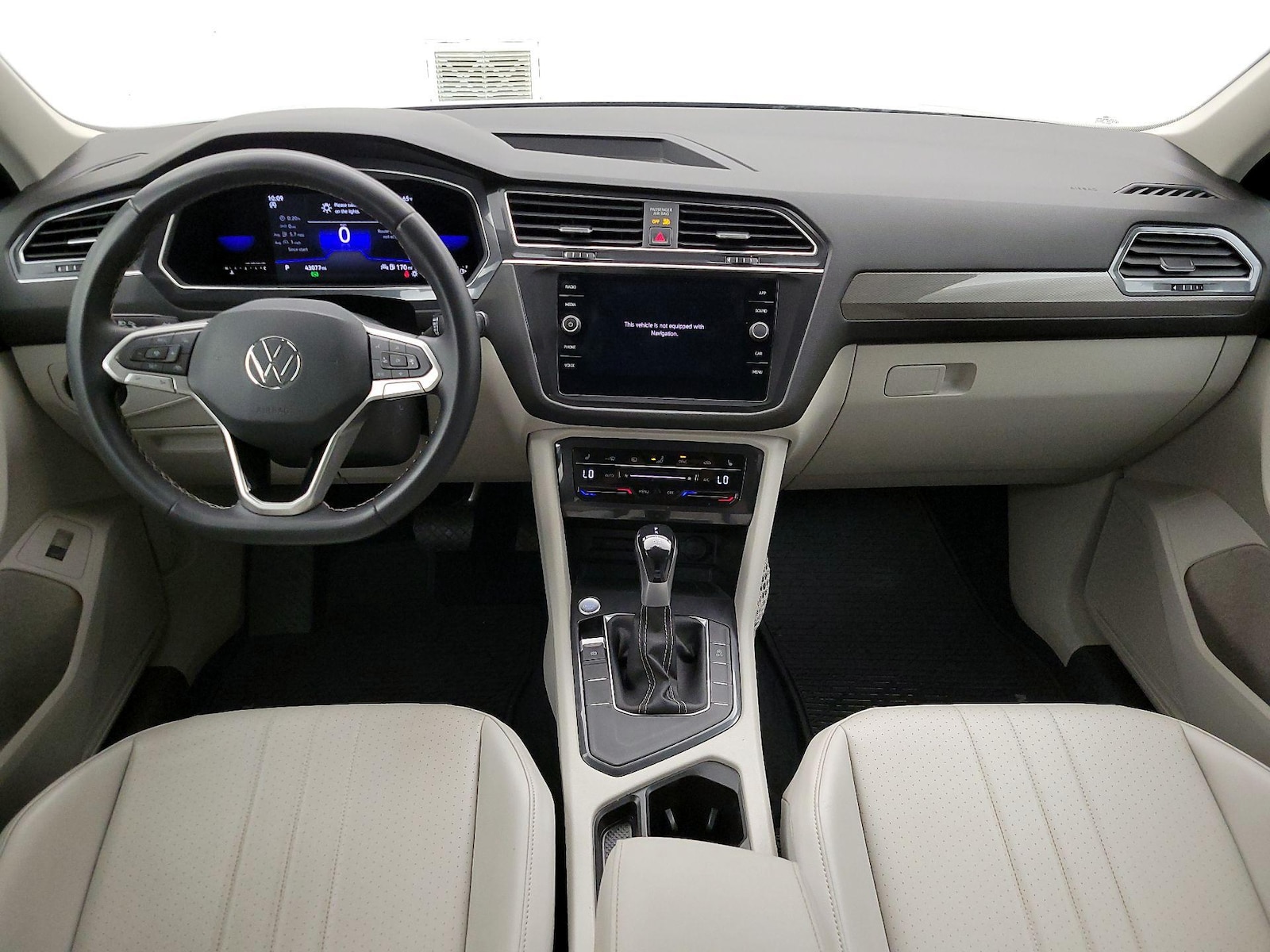2022 Volkswagen Tiguan SE - Photo 10