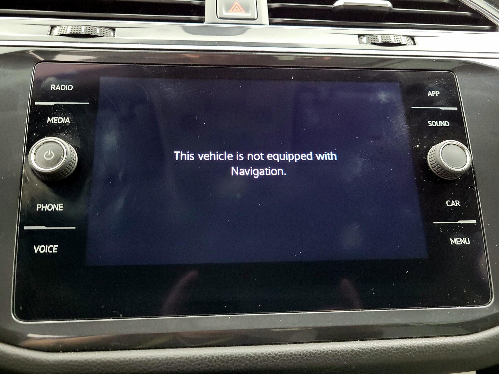 2022 Volkswagen Tiguan SE - Photo 15