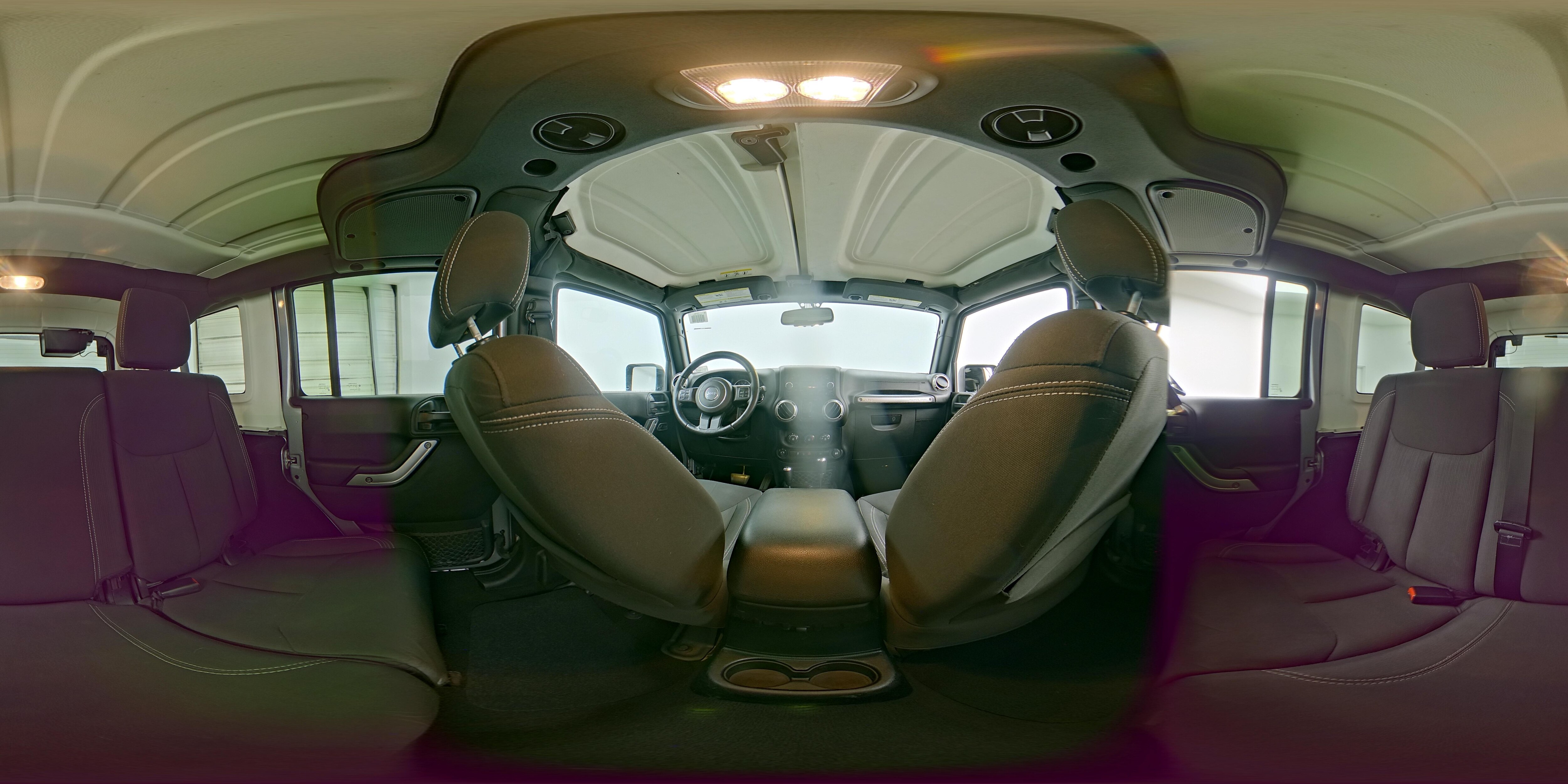 2018 Jeep Wrangler JK Unlimited Sahara - Photo 23