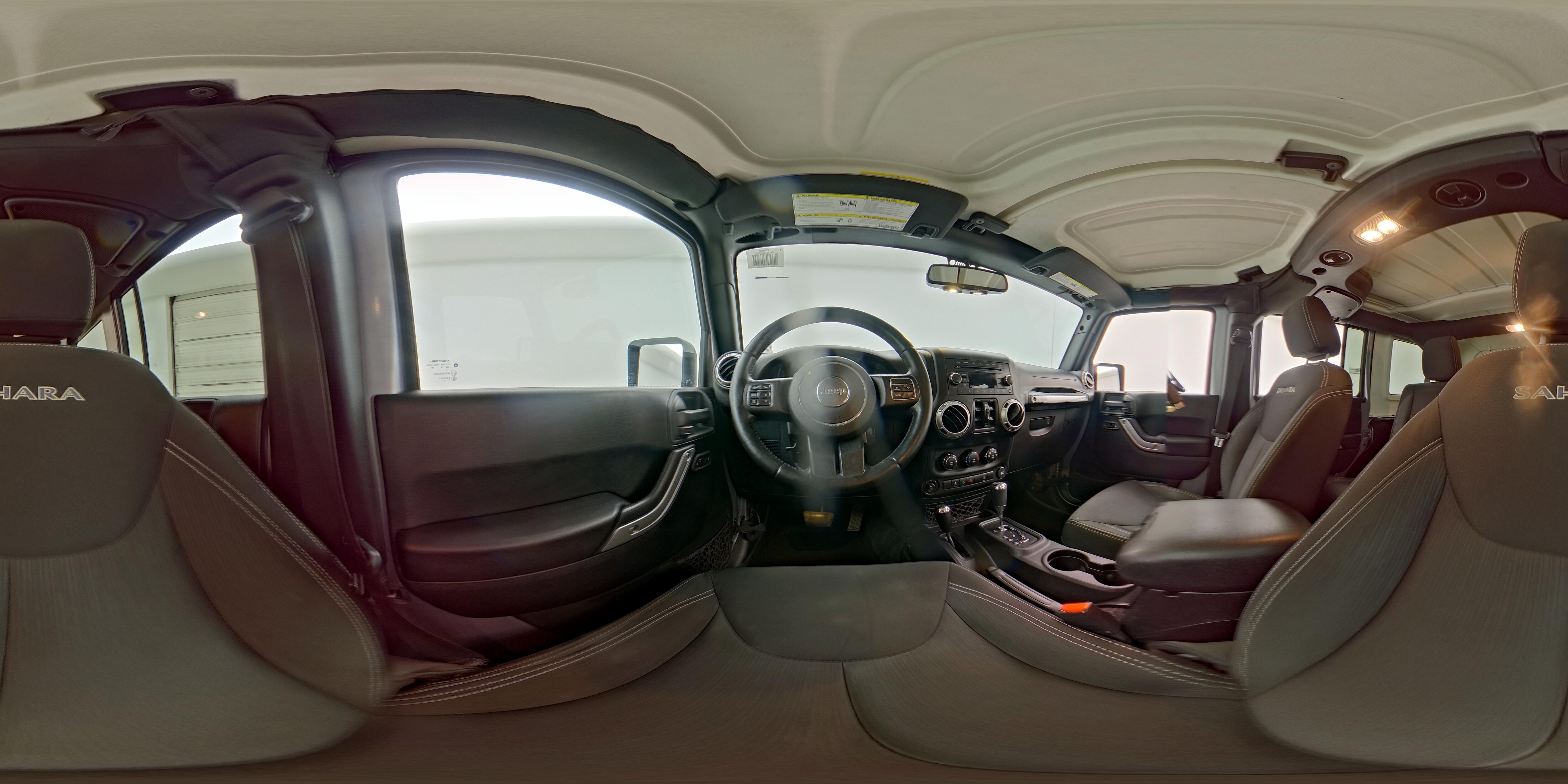 2018 Jeep Wrangler JK Unlimited Sahara - Photo 24