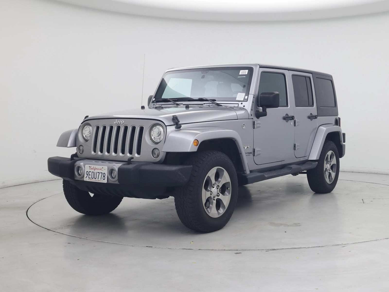 2018 Jeep Wrangler JK Unlimited Sahara - Photo 5