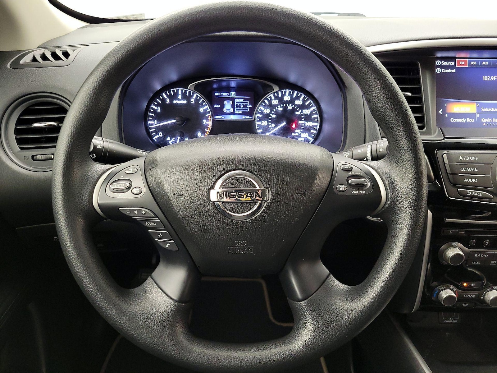 2019 Nissan Pathfinder S - Photo 11