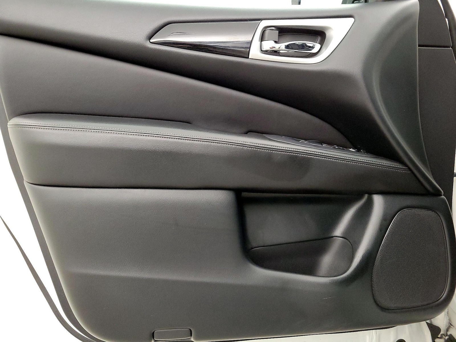 2019 Nissan Pathfinder S - Photo 13