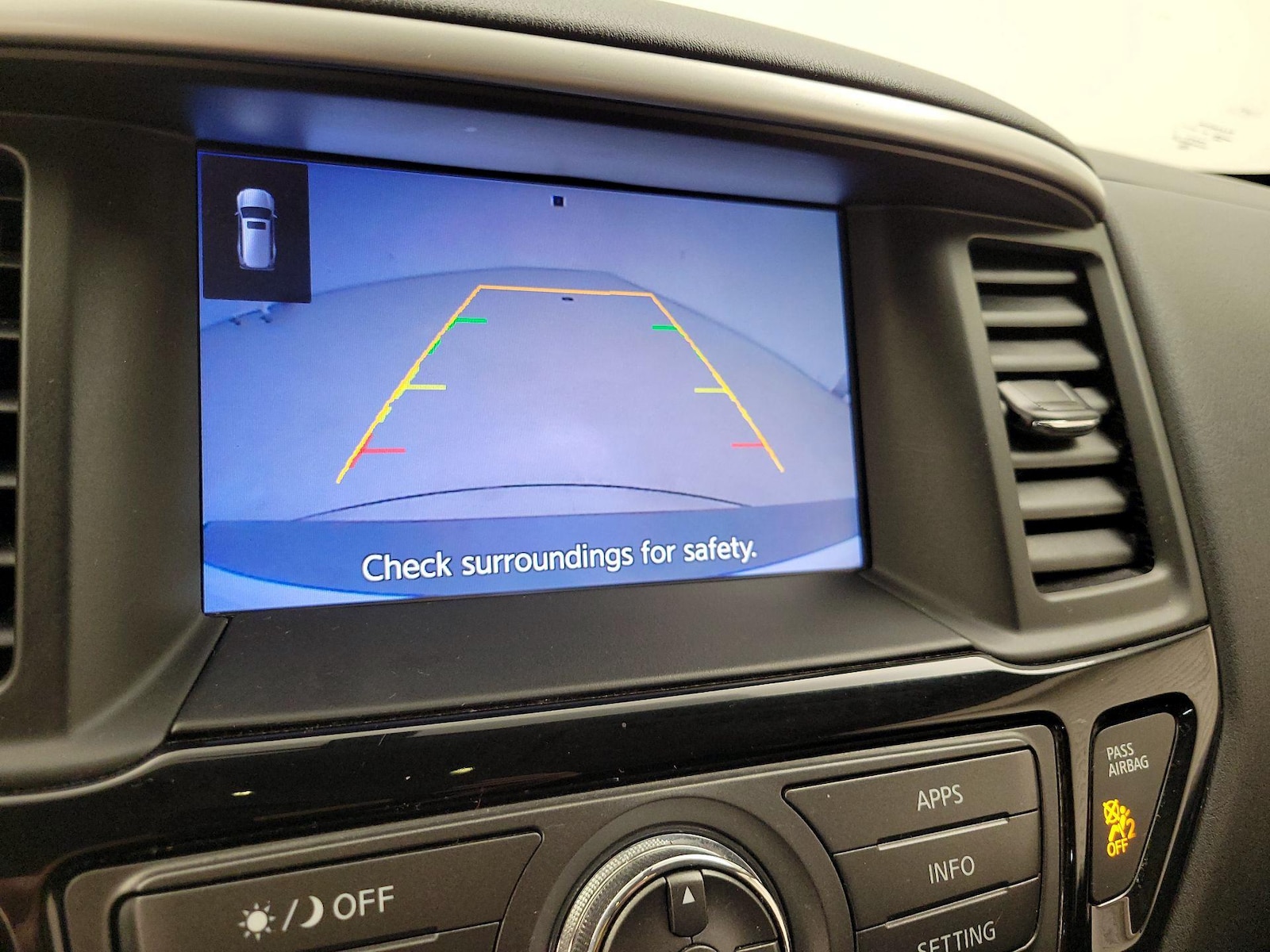 2019 Nissan Pathfinder S - Photo 15