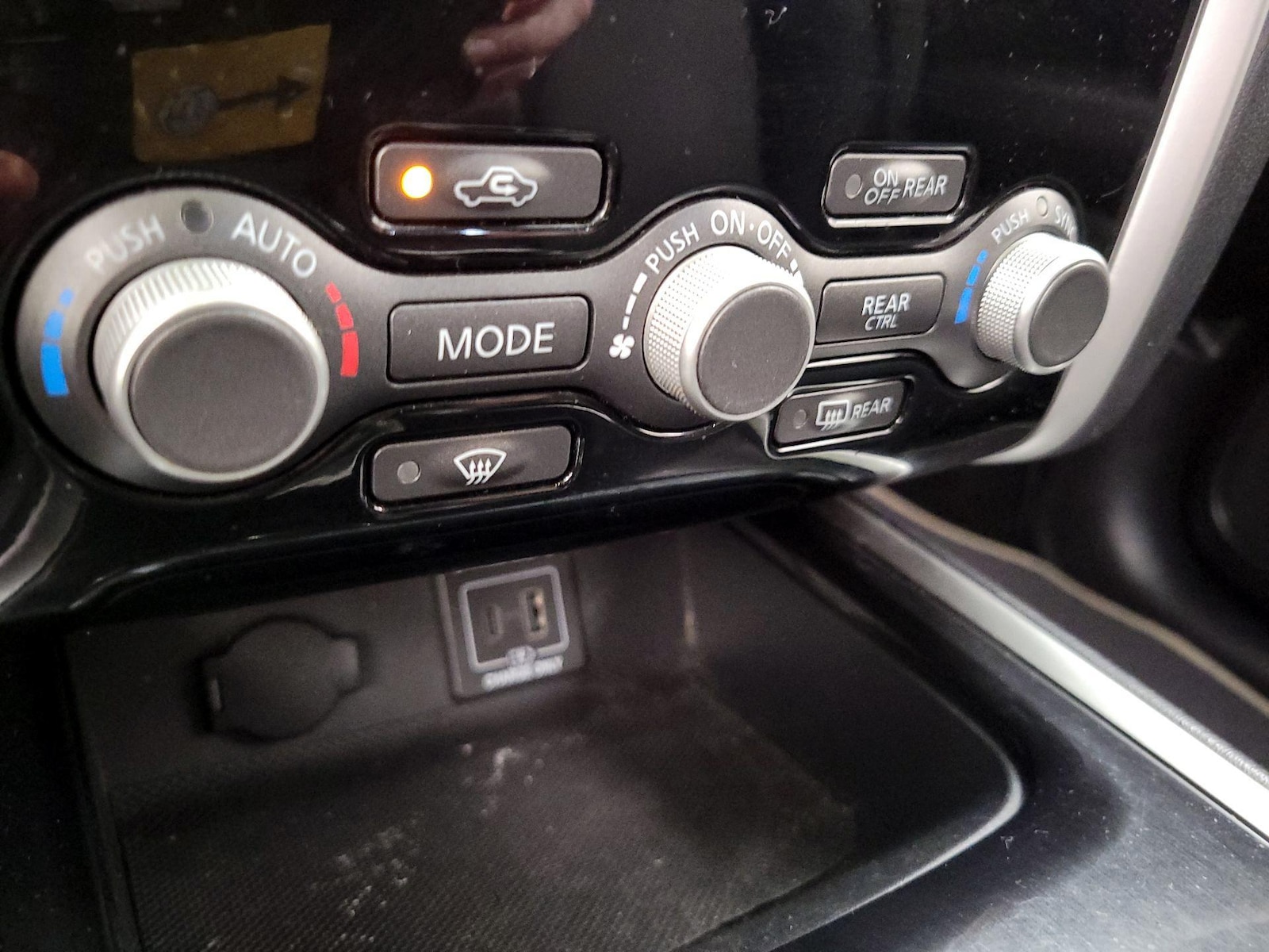 2019 Nissan Pathfinder S - Photo 17