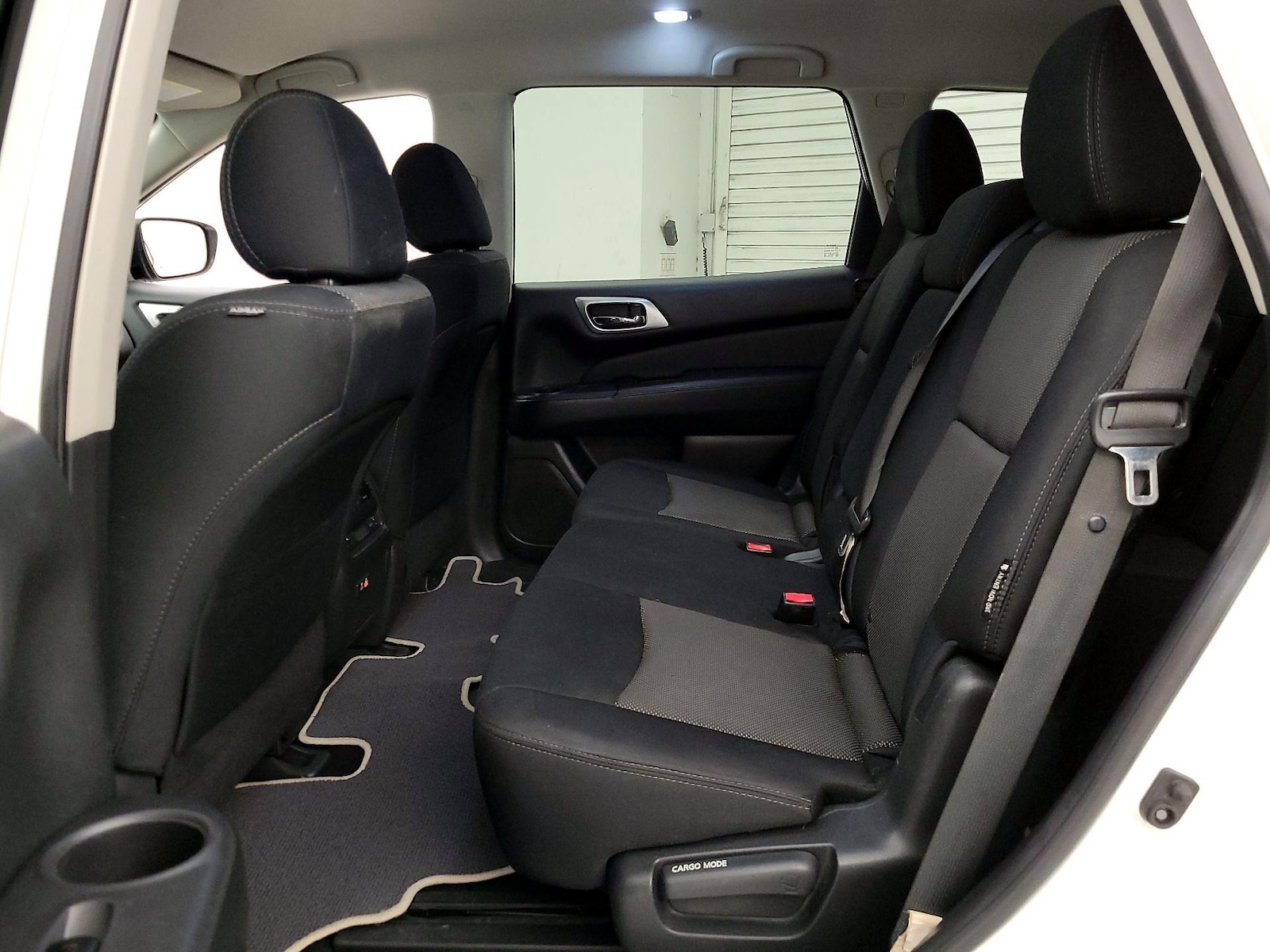 2019 Nissan Pathfinder S - Photo 20