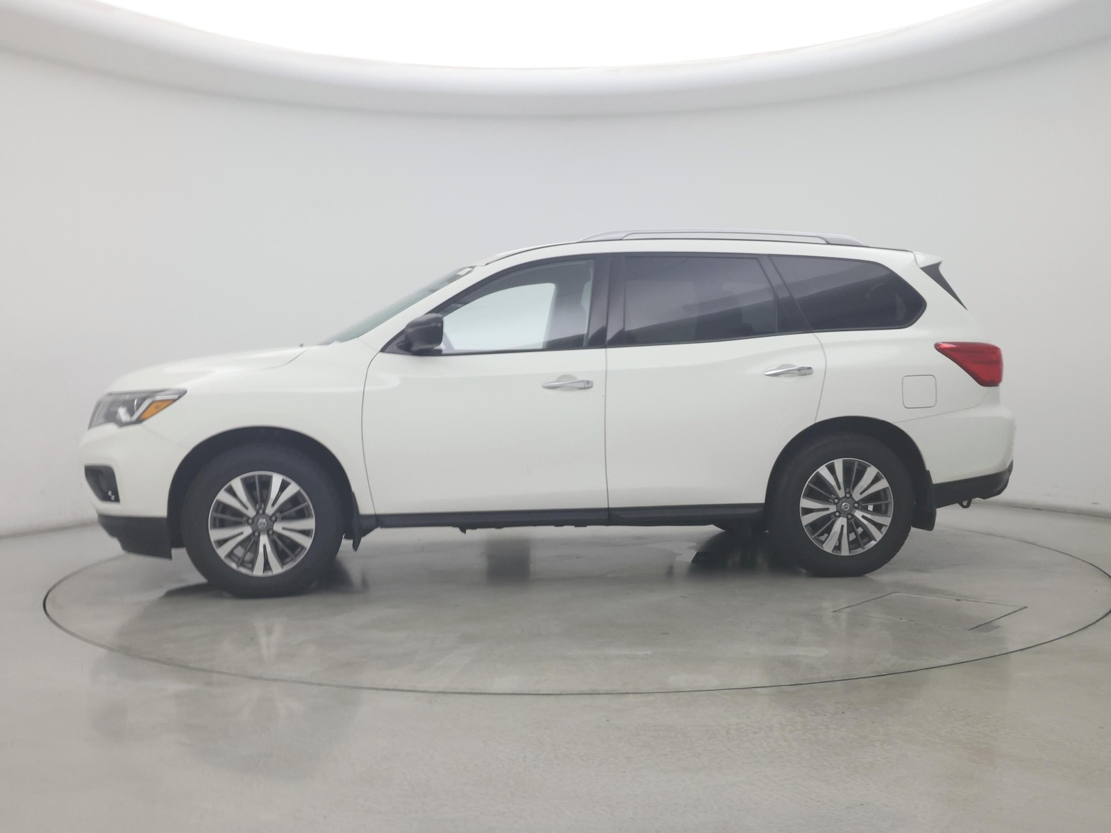 2019 Nissan Pathfinder S - Photo 4