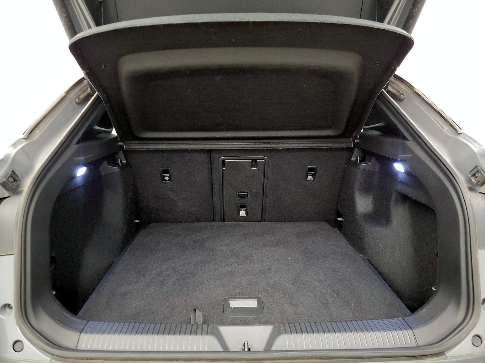 2023 Volkswagen ID.4 S - Photo 22