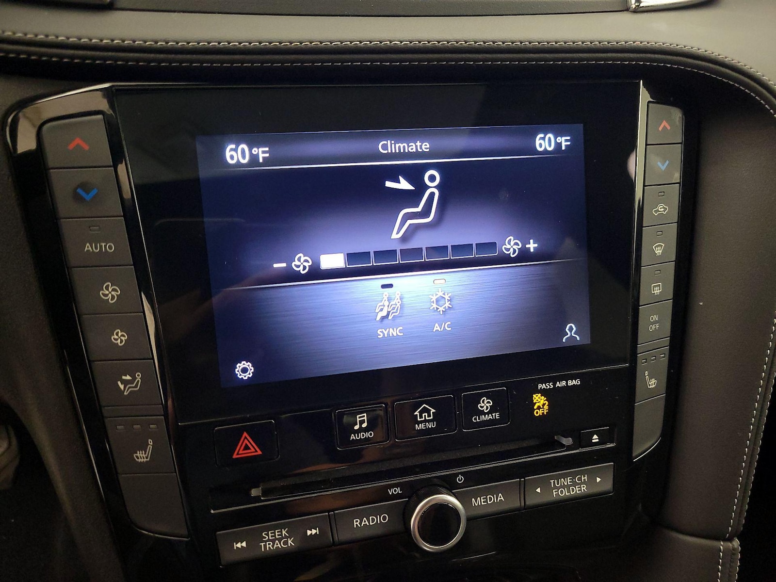 2023 INFINITI QX55 Luxe - Photo 17