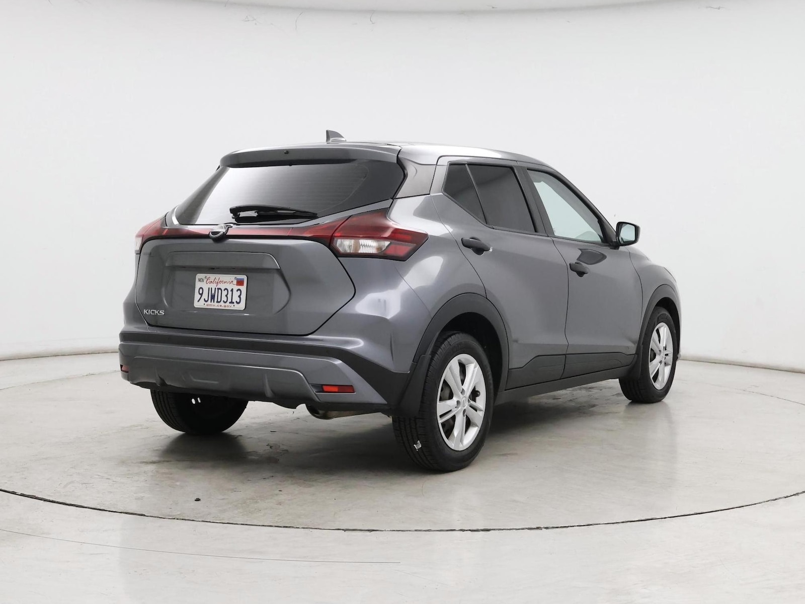 2024 Nissan Kicks S - Photo 9