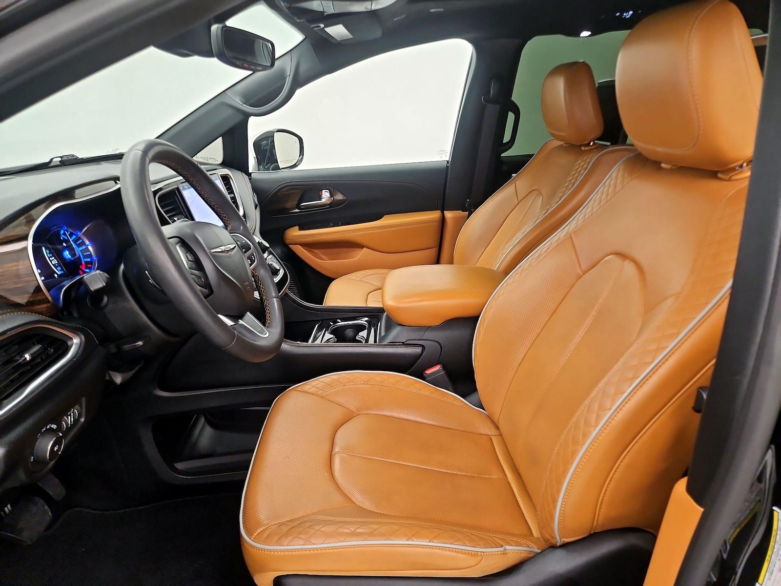 2022 Chrysler Pacifica Hybrid Pinnacle Hybrid - Photo 12