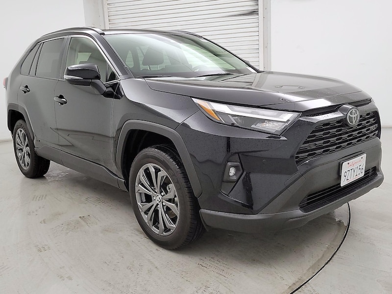 2025 Toyota RAV4 Hybrid XLE Premium