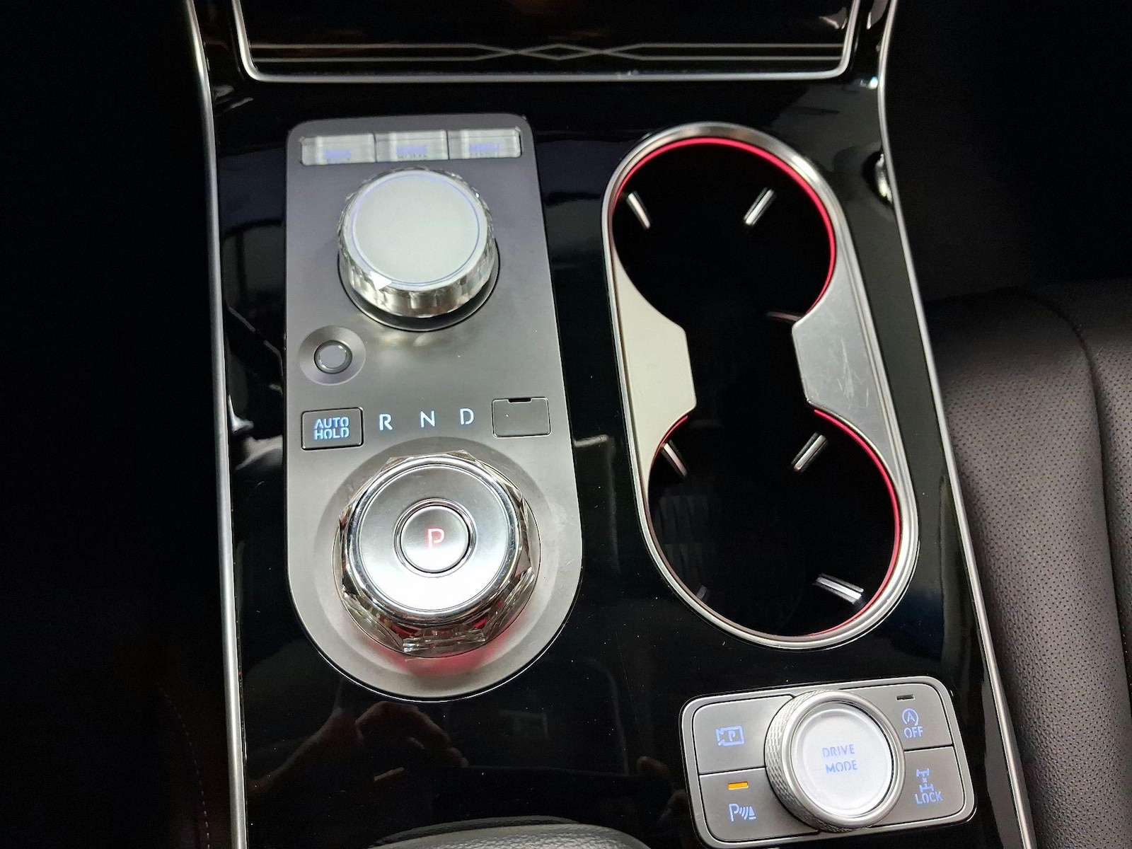 2025 GENESIS GV80 Standard - Photo 16