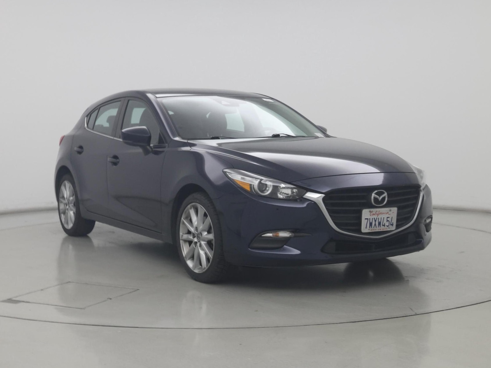 2017 Mazda Mazda3 Touring - Photo 2