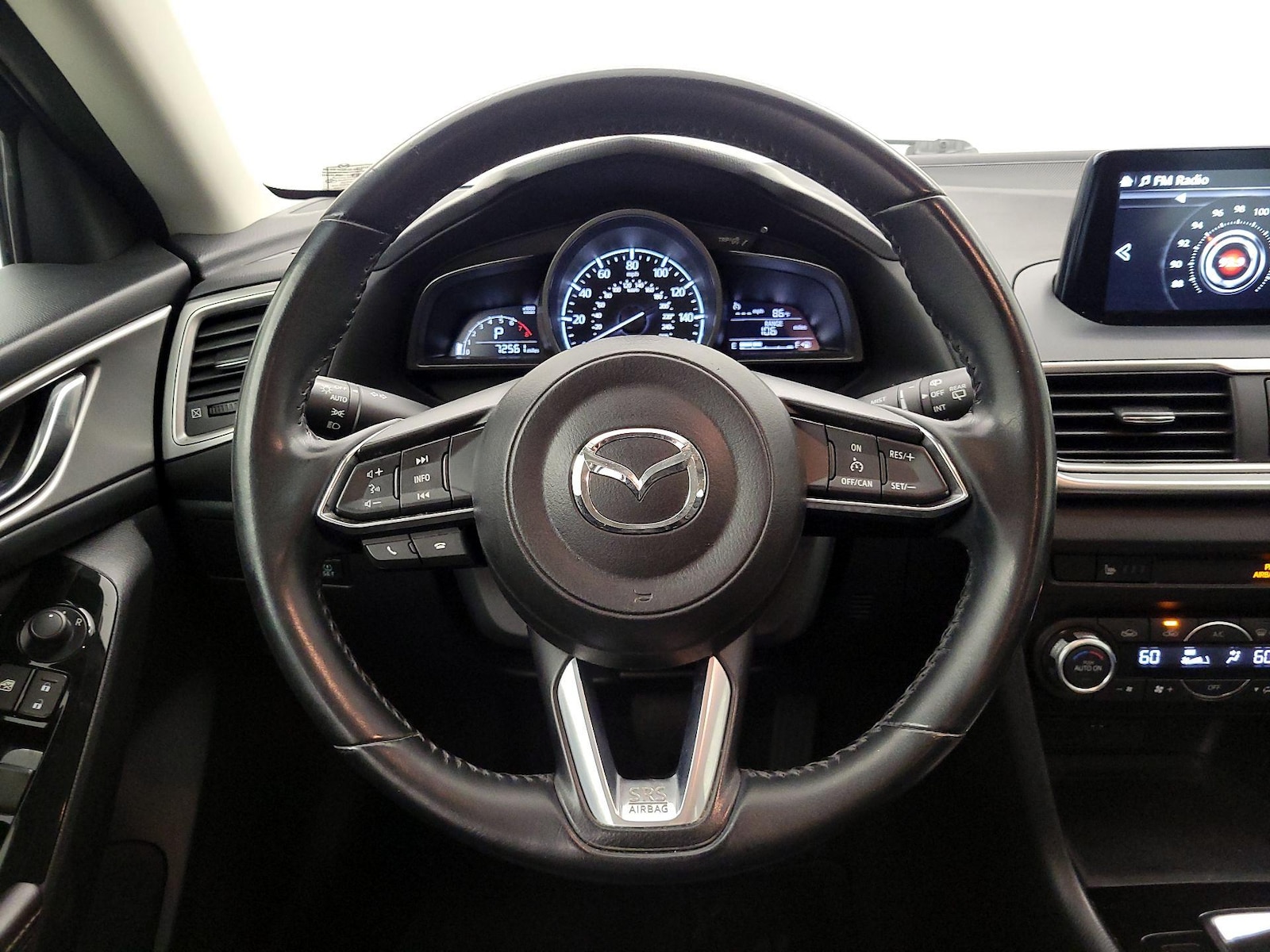 2017 Mazda Mazda3 Touring - Photo 11