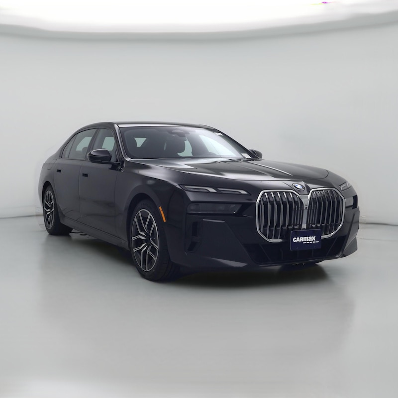 2025 BMW 740 I
