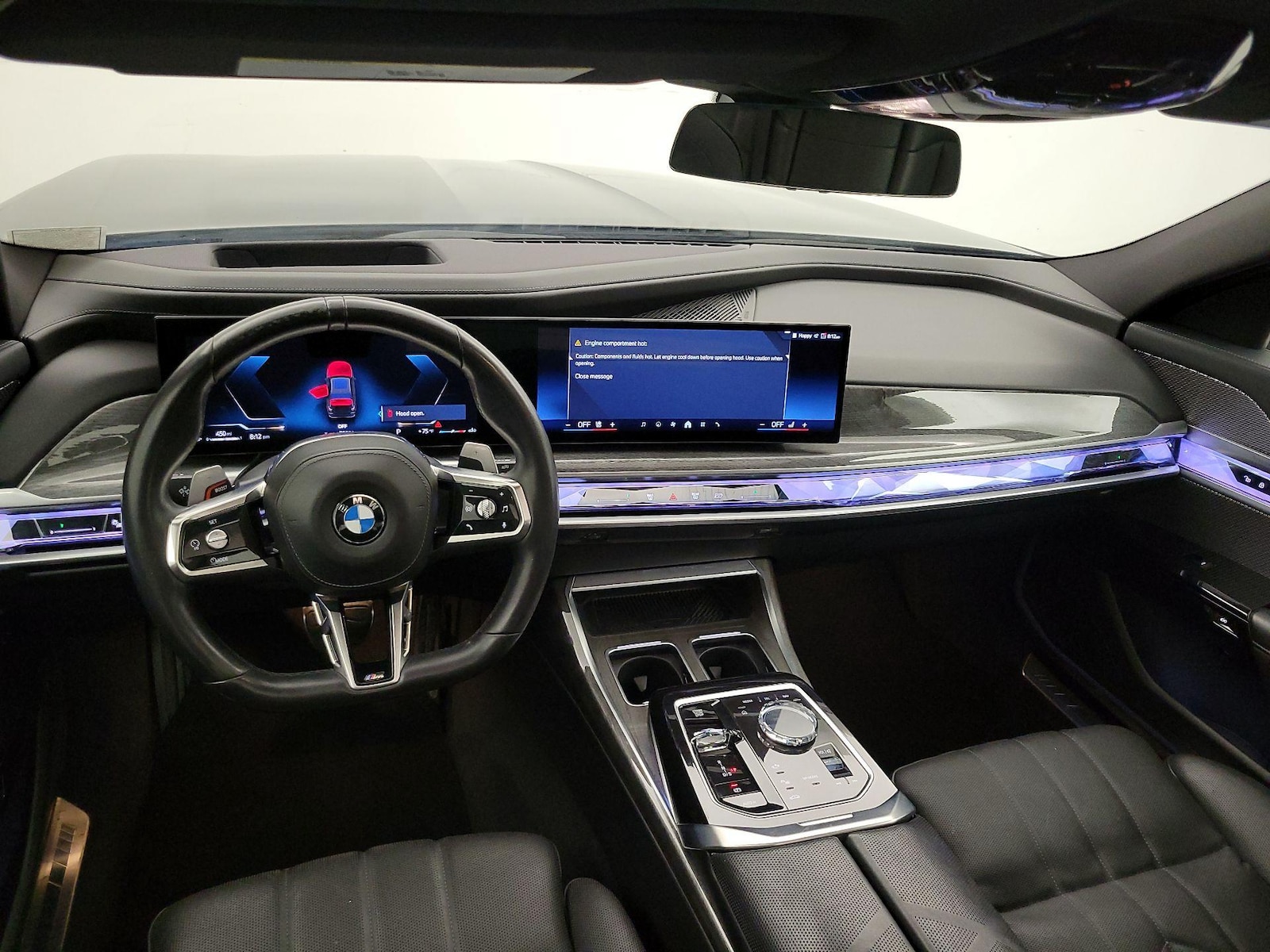 2025 BMW 7 Series 740i - Photo 10