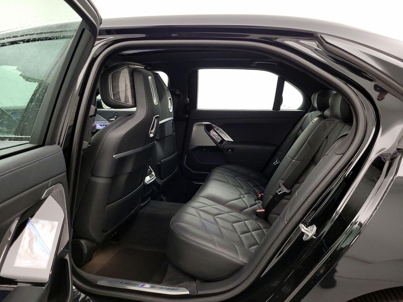 2025 BMW 7 Series 740i - Photo 20