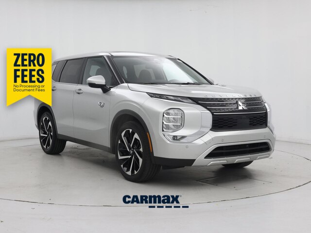 Silver 2024 Mitsubishi Outlander SUV / Crossover Front-Wheel Drive Automatic
