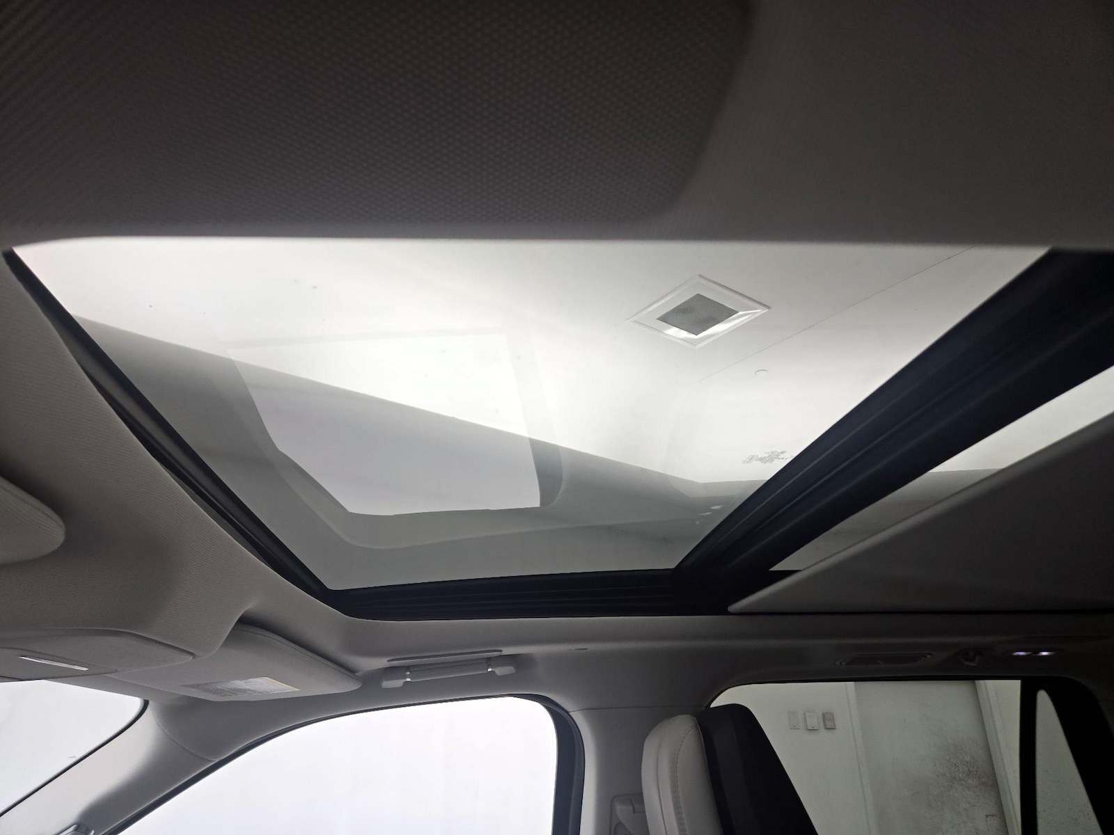 Panoramic Sunroof