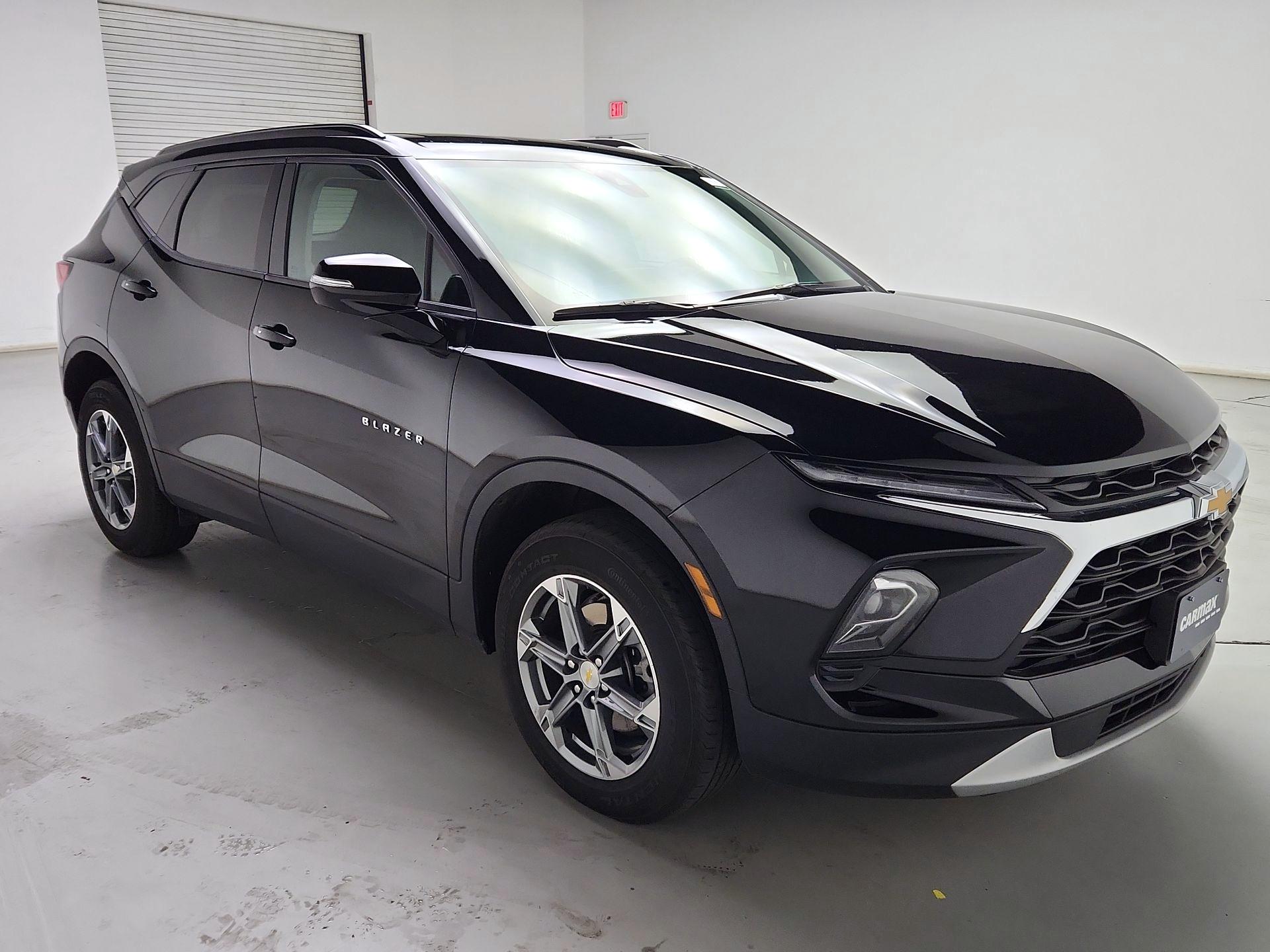 Black 2024 Chevrolet Blazer SUV / Crossover Front-Wheel Drive Automatic