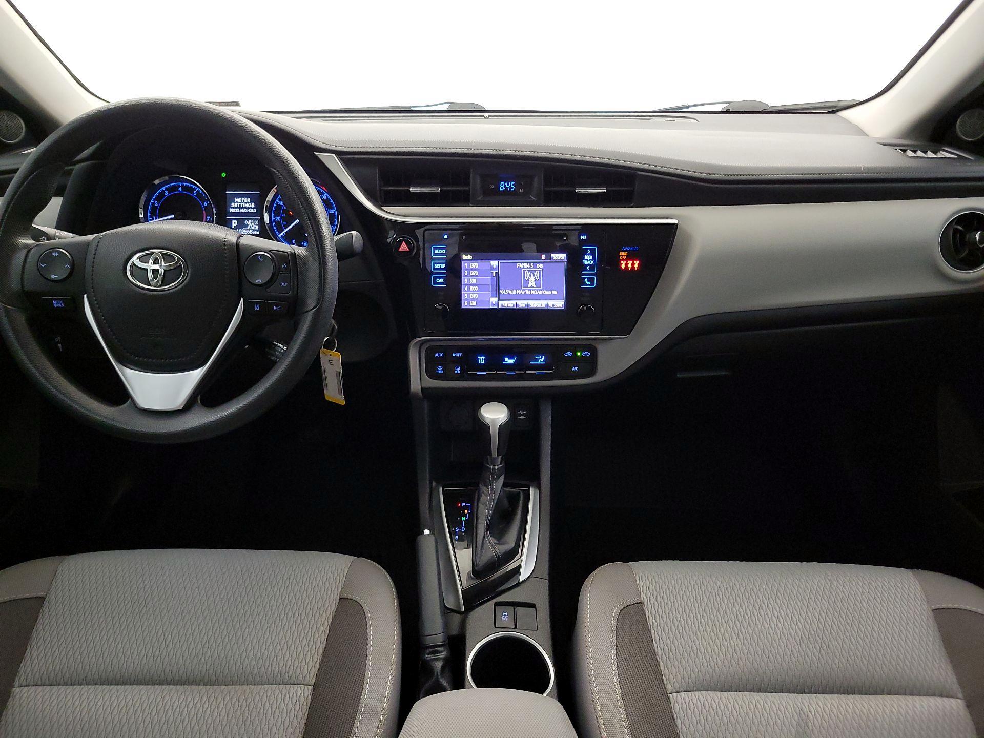 Thumbnail: 2018 Toyota Corolla - 9