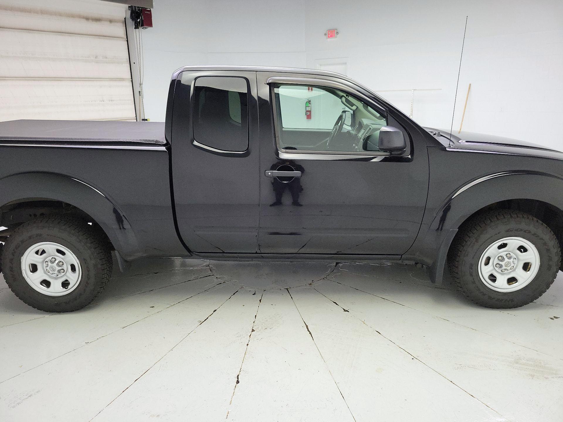 Thumbnail: 2017 Nissan Frontier - 4