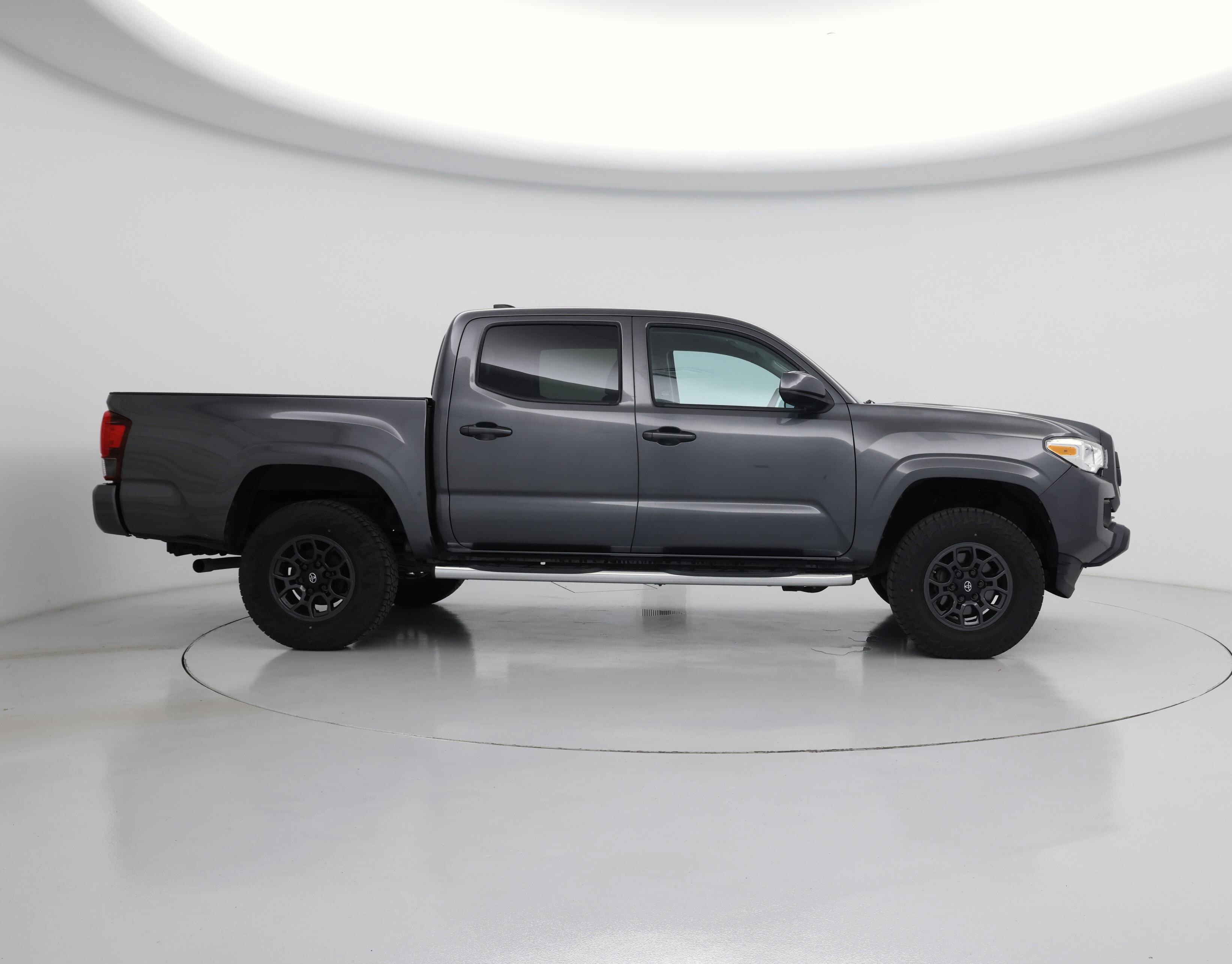 Thumbnail: 2020 Toyota Tacoma - 7