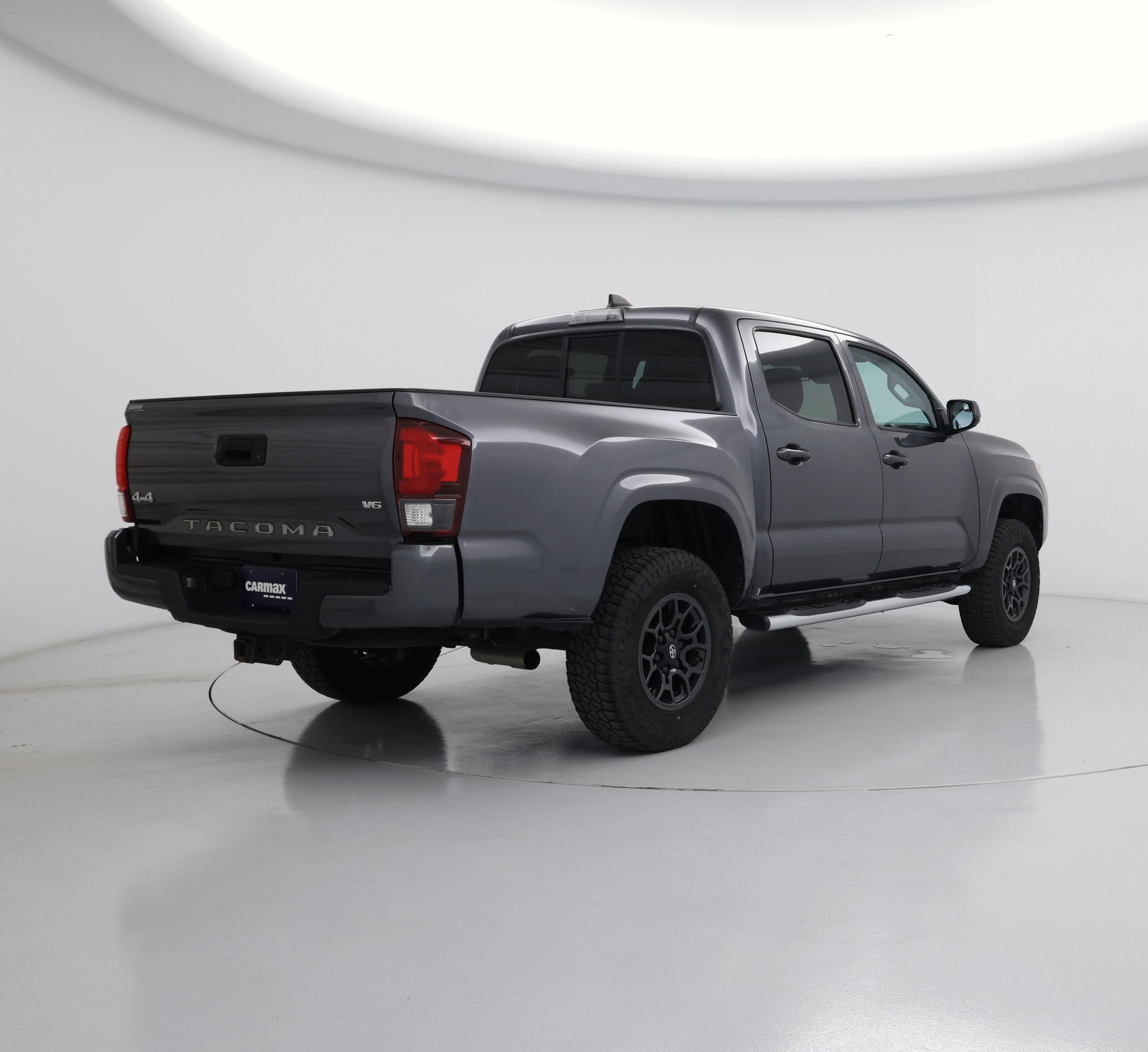 Thumbnail: 2020 Toyota Tacoma - 8