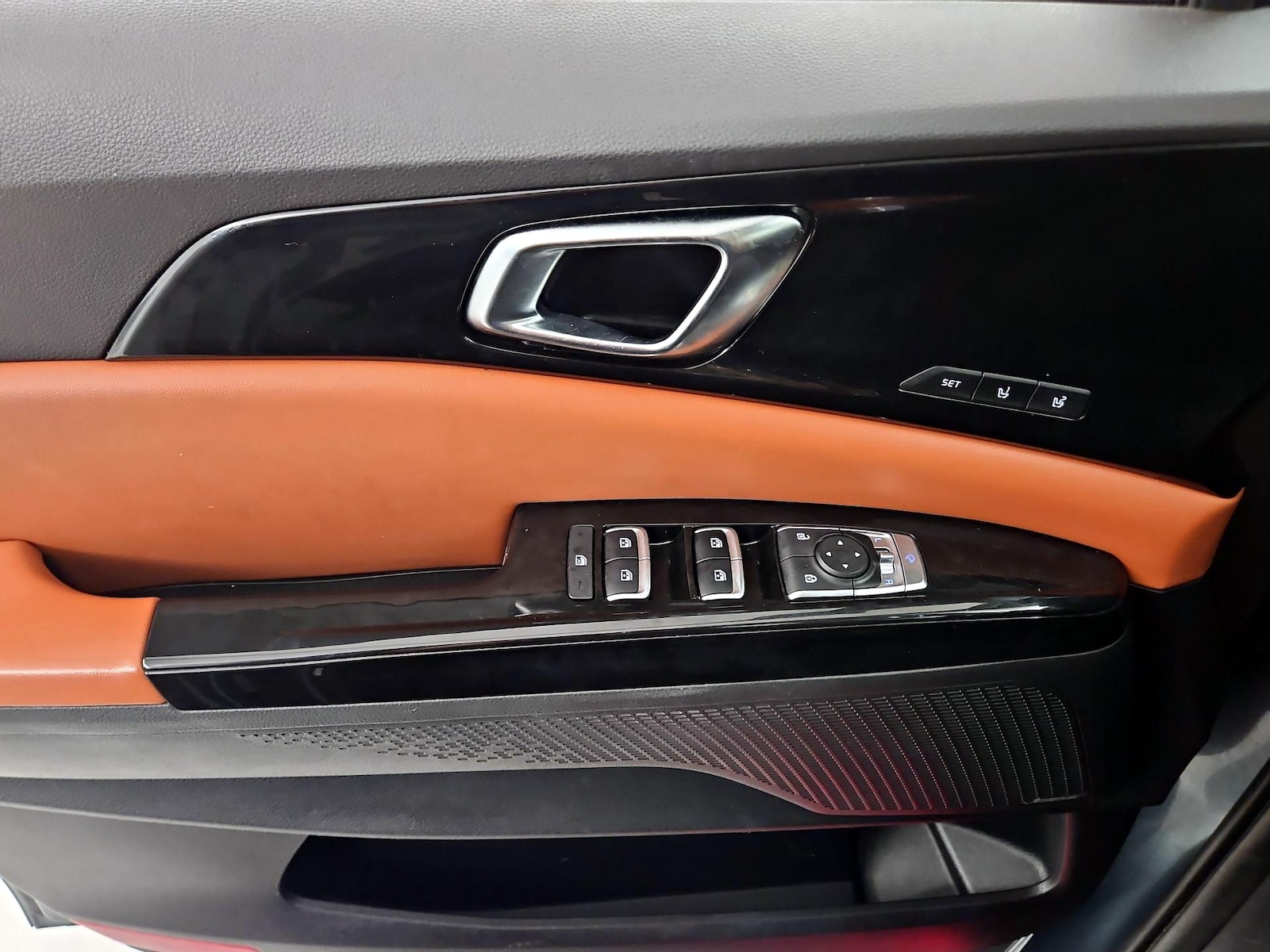 2024 Kia Carnival SX Prestige - Photo 11