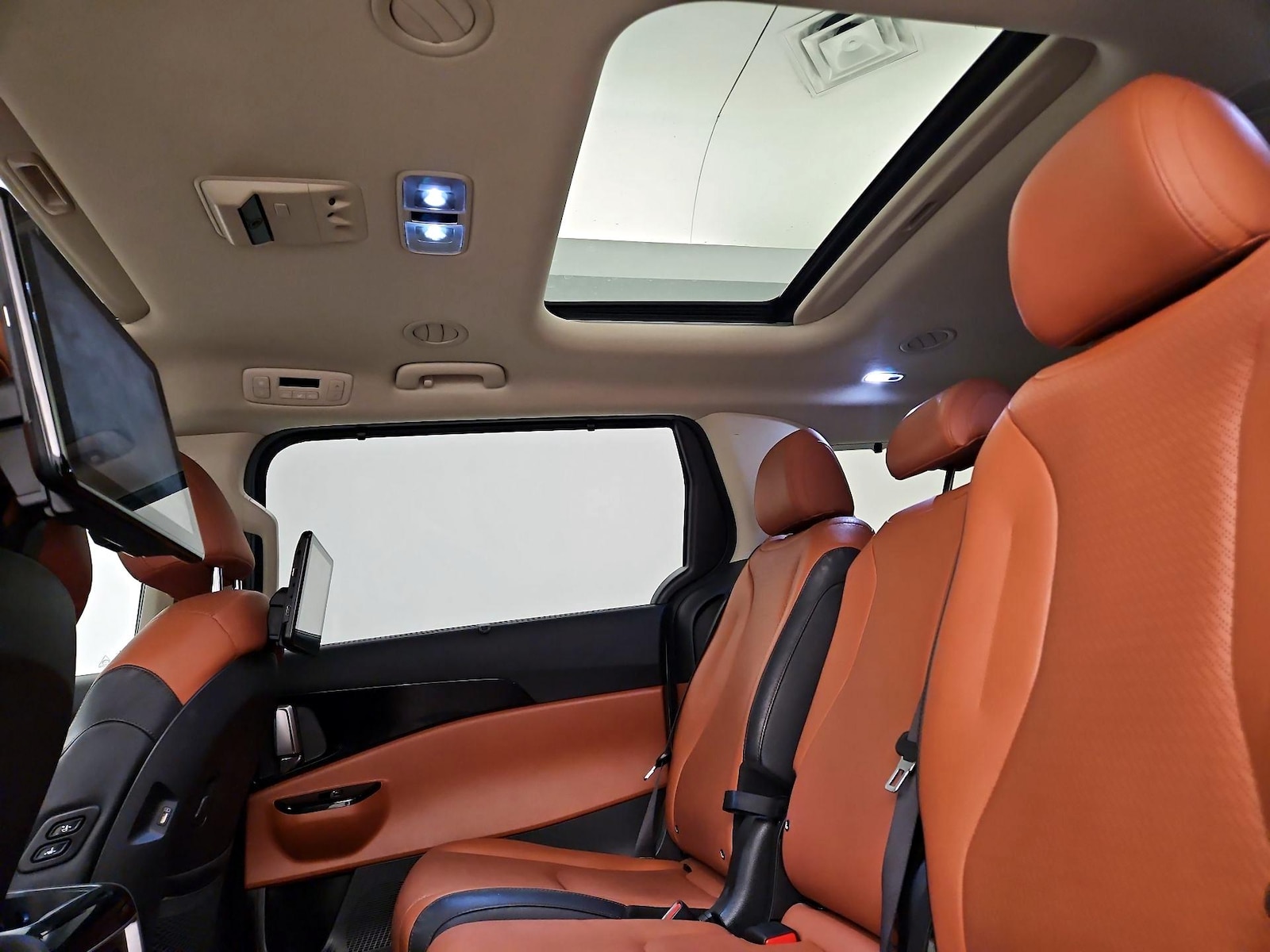 2024 Kia Carnival SX Prestige - Photo 25
