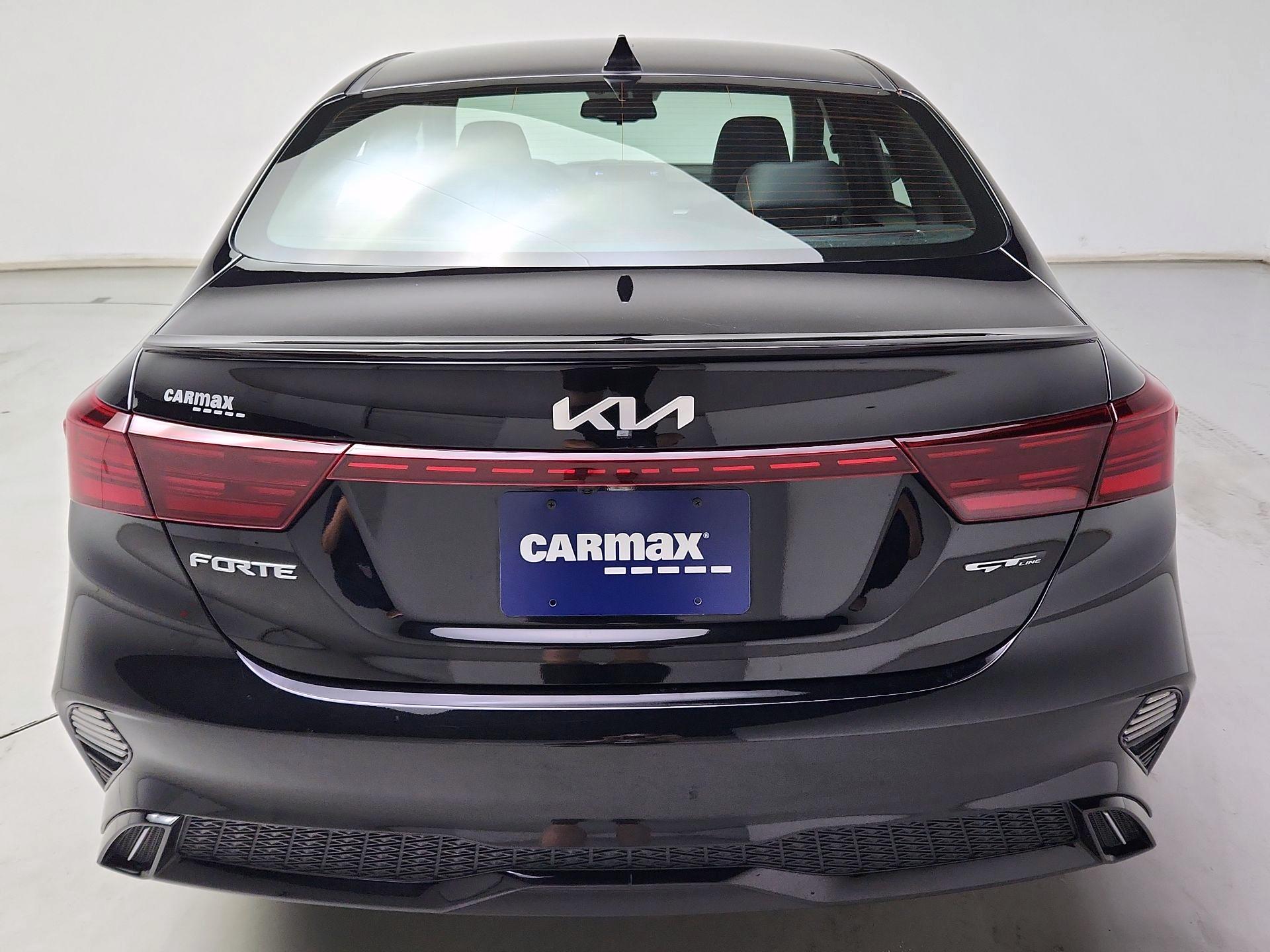 Thumbnail: 2022 Kia Forte - 6
