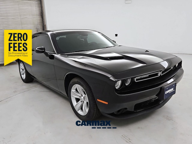 2023 Dodge Challenger SXT RWD