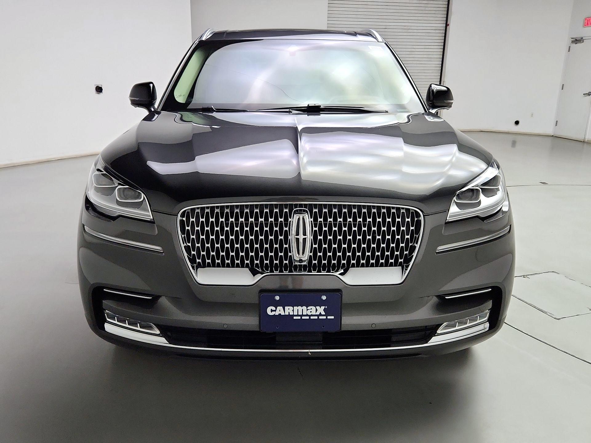 Thumbnail: 2020 Lincoln Aviator - 2