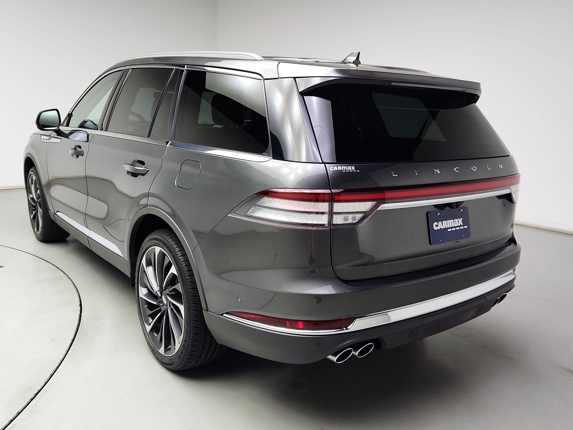 Thumbnail: 2020 Lincoln Aviator - 7