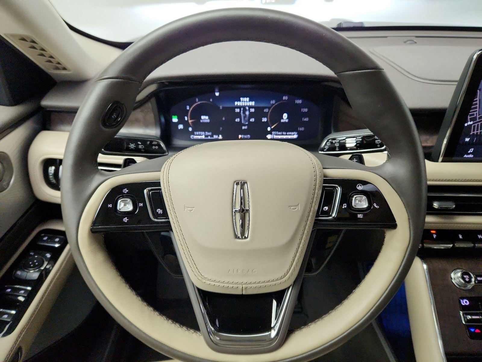2020 Lincoln Aviator Reserve - Photo 9